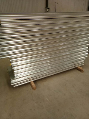 揚能500*2500 路基板式非金屬聲屏障圖片_高清圖_細節圖-安平縣揚能金屬絲網制造 -